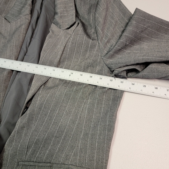 A New Day Women's Double Breasted Gray Pinstripe Blazer Size XXL - Picture 3 of 6